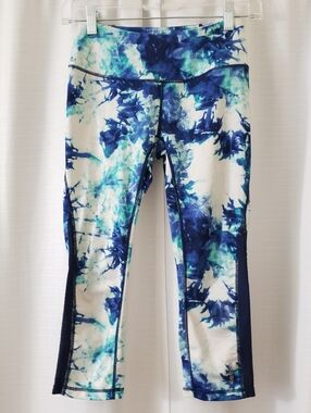 XSmall Reebok Blue White Tie Dye Cropped Leggings - Hidden Waistband Pocket